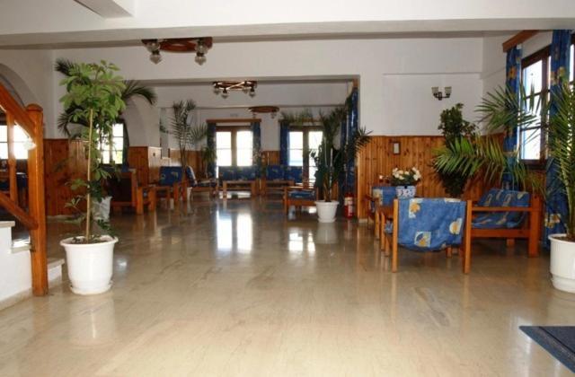 אגיוס סטפנוס Panorama Hotel מראה חיצוני תמונה